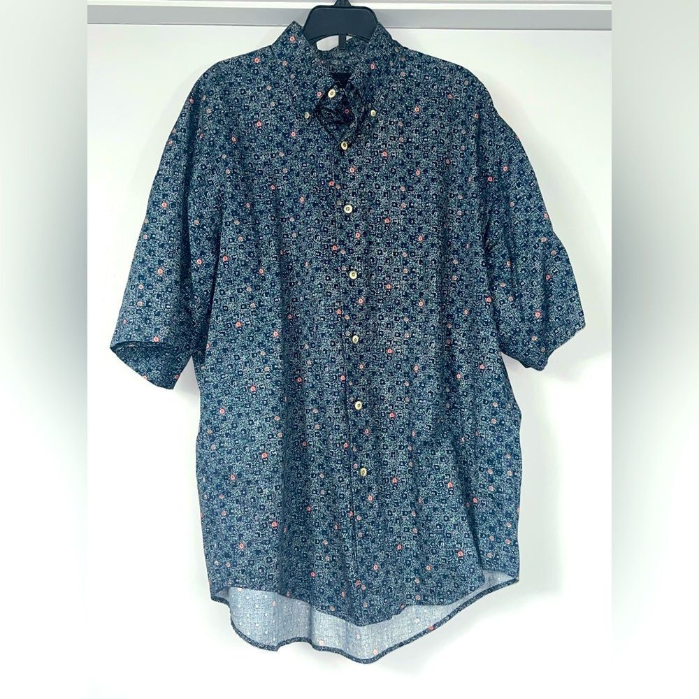 Greg Norman Collection Button Down Shirt Size Medium